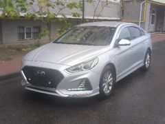 Photo of the vehicle Hyundai Sonata