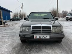 Фото авто Mercedes-Benz W124