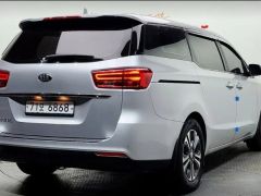 Сүрөт унаа Kia Carnival