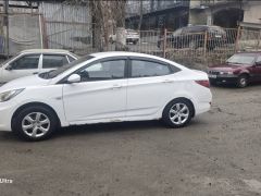 Photo of the vehicle Hyundai Solaris