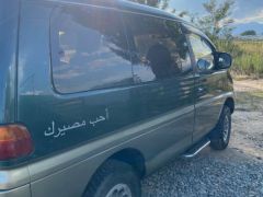 Сүрөт унаа Mitsubishi Delica