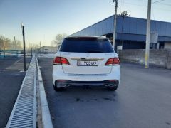 Photo of the vehicle Mercedes-Benz GLE