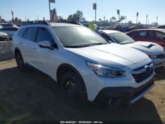 Photo of the vehicle Subaru Outback