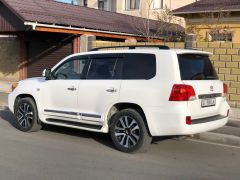 Сүрөт унаа Toyota Land Cruiser