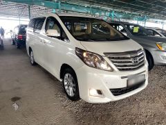 Сүрөт унаа Toyota Alphard