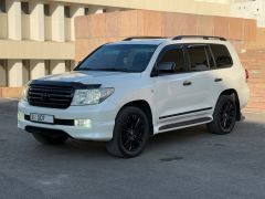 Photo of the vehicle Toyota Land Cruiser