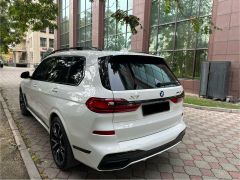 Фото авто BMW X7