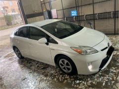 Фото авто Toyota Prius