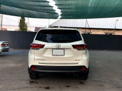 Фото авто Toyota Highlander