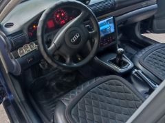 Сүрөт унаа Audi A4