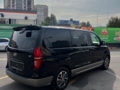 Сүрөт унаа Hyundai Grand Starex