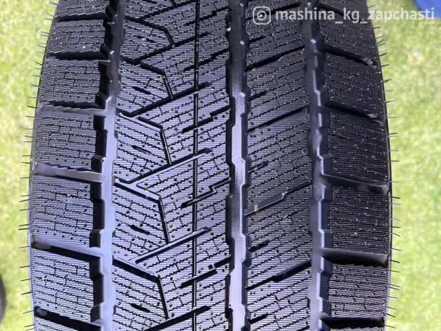 Tires - Продаю зимнюю резину на Фольксваген VW id6