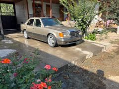 Сүрөт унаа Mercedes-Benz W124