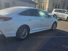 Photo of the vehicle Hyundai Sonata