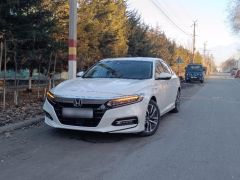 Фото авто Honda Accord