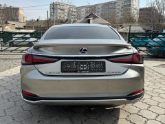 Сүрөт унаа Lexus ES