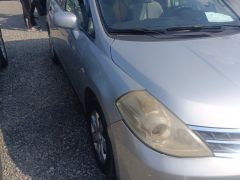 Сүрөт унаа Nissan Tiida