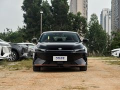 Фото авто Changan UNI-V