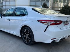 Сүрөт унаа Toyota Camry