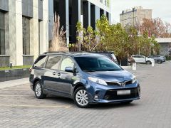 Сүрөт унаа Toyota Sienna