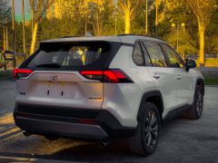 Сүрөт унаа Toyota RAV4