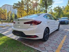 Сүрөт унаа Hyundai Elantra