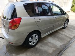 Фото авто Toyota Corolla Verso