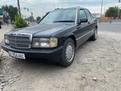 Photo of the vehicle Mercedes-Benz 190 (W201)