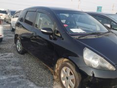 Photo of the vehicle Honda Fit