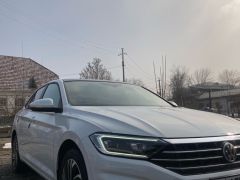 Сүрөт унаа Volkswagen Jetta