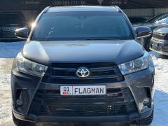 Сүрөт унаа Toyota Highlander