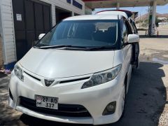 Сүрөт унаа Toyota Estima