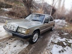 Сүрөт унаа Mercedes-Benz 190 (W201)