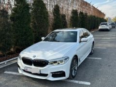 Photo of the vehicle BMW 5 Series