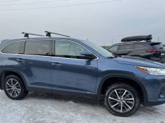 Сүрөт унаа Toyota Highlander