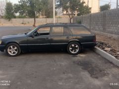 Photo of the vehicle Mercedes-Benz W124