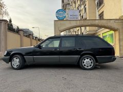 Фото авто Mercedes-Benz W124