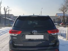 Сүрөт унаа Toyota Highlander