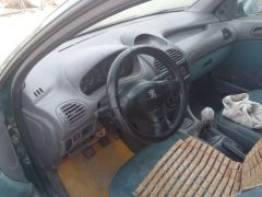 Photo of the vehicle Peugeot 206