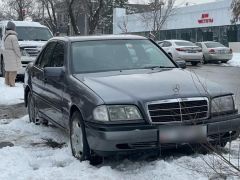 Фото авто Mercedes-Benz C-Класс