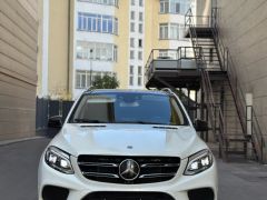 Сүрөт унаа Mercedes-Benz GLE