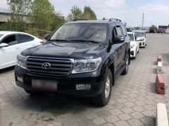 Photo of the vehicle Toyota Land Cruiser