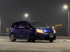 Photo of the vehicle Honda Fit