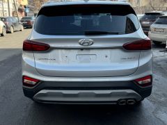 Photo of the vehicle Hyundai Santa Fe