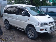 Сүрөт унаа Mitsubishi Delica