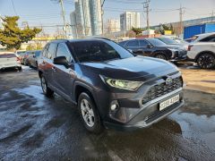 Фото авто Toyota RAV4