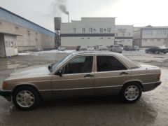 Сүрөт унаа Mercedes-Benz 190 (W201)