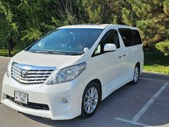 Сүрөт унаа Toyota Alphard