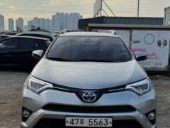 Сүрөт унаа Toyota RAV4