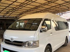 Сүрөт унаа Toyota HiAce